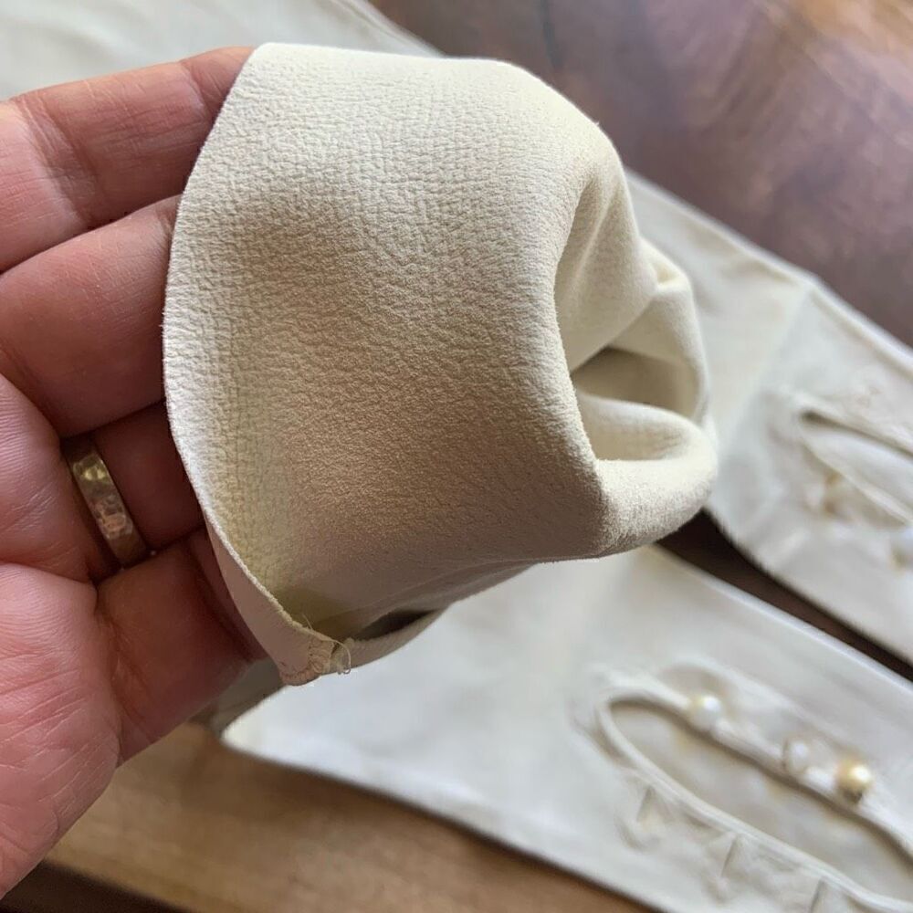 VINTAGE Long Kidskin Gloves - Picture 7 of 10